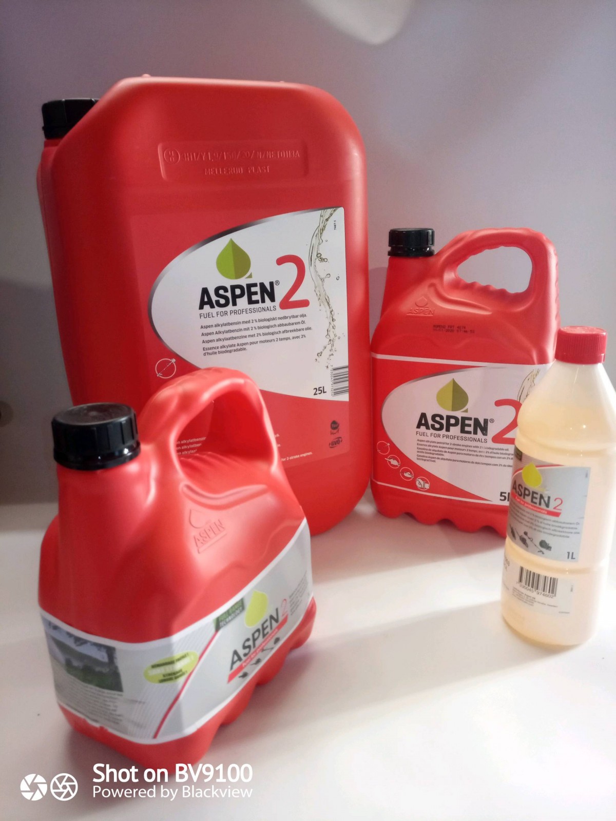 Aspen 2 : essence alkylate propre pour moteurs à deux temps - Aspen Benelux