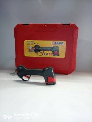 sécateur à batterie  zanon autonome longtemps