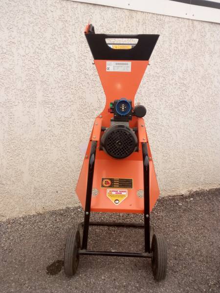 acheter un broyeur pour les végétaux sur saint chamas 13250