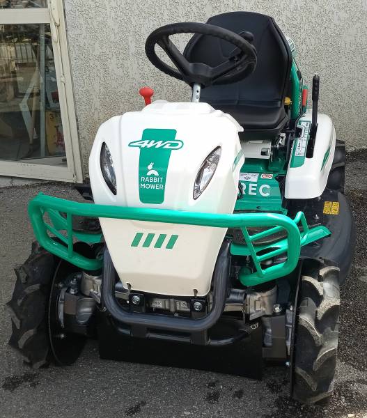 Debroussailleuse autoportée bouc bel air